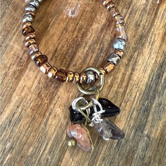 Alquimia Beaded Ring with Black and Brown Accents - Picture 1 of 2